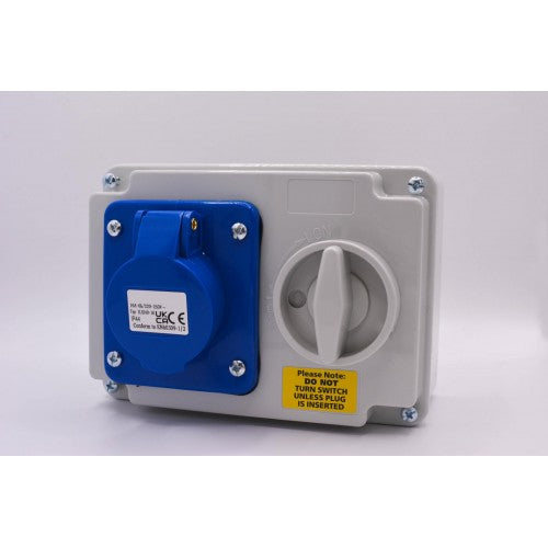 Interlocking Switch - 240V - 32A - BLUE - 3PIN (2PIN +E)